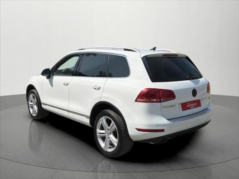 Volkswagen Touareg - hlavní fotka