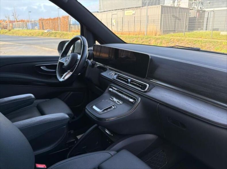 Mercedes Třída V - hlavní fotka