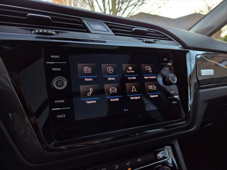 Volkswagen Touran - hlavní fotka