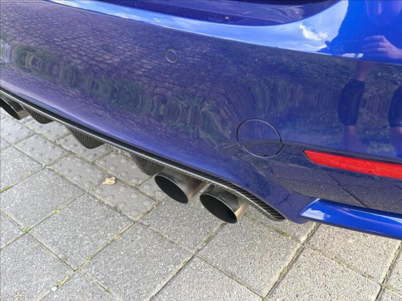 BMW M4 - hlavní fotka