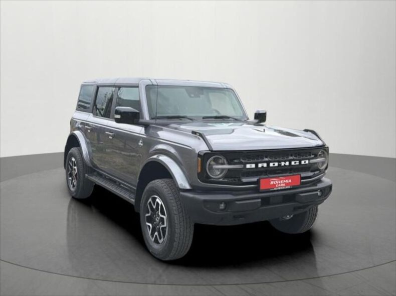 Ford Bronco - hlavní foto