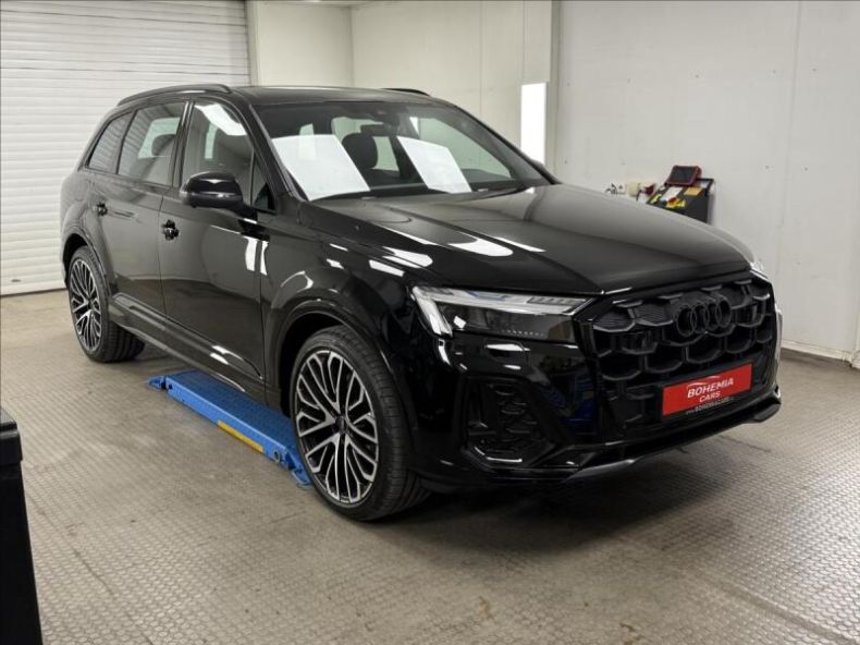 Audi Q7 - hlavní foto