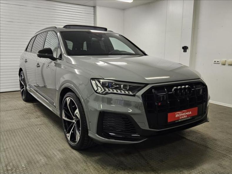 Audi SQ7 - hlavní foto