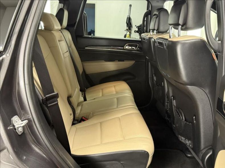 Jeep Grand Cherokee - hlavní fotka