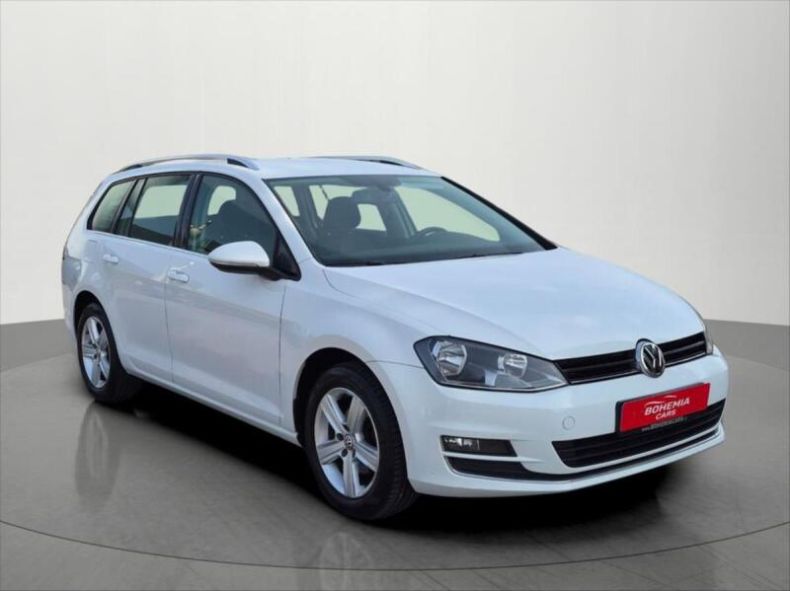 Volkswagen Golf - hlavní foto