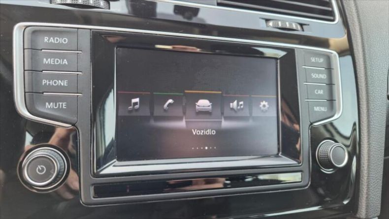 Volkswagen Golf - hlavní fotka