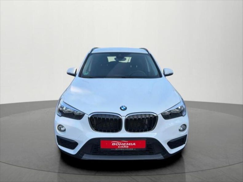 BMW X1 - hlavní fotka