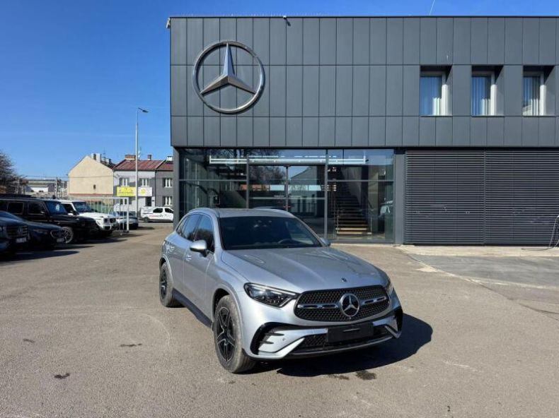 Mercedes Třída CLC - hlavní foto