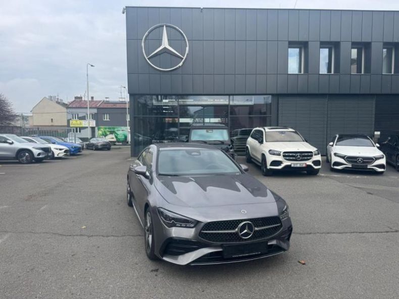 Mercedes Třída CLA - hlavní foto