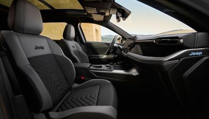 Jeep Compass - hlavní fotka