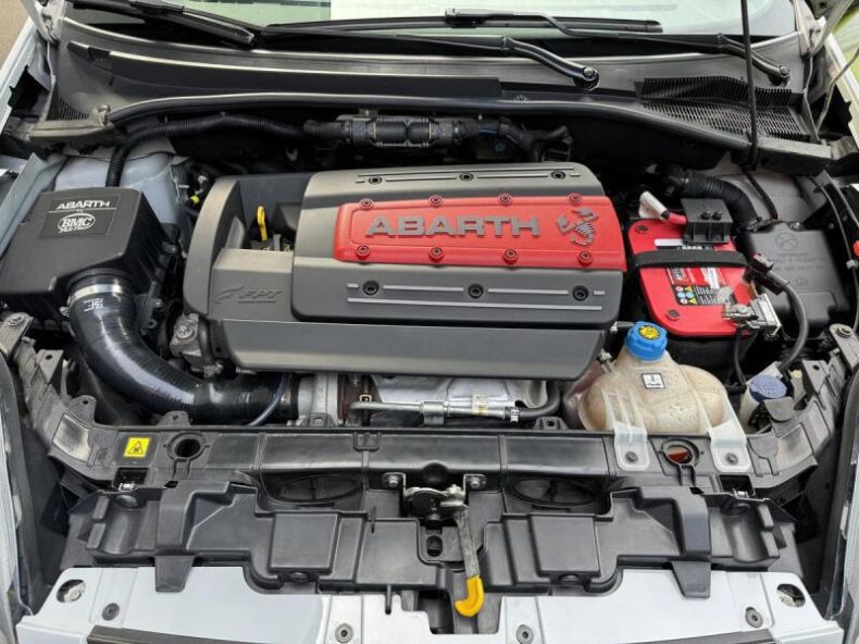 Abarth Punto Evo - hlavní fotka