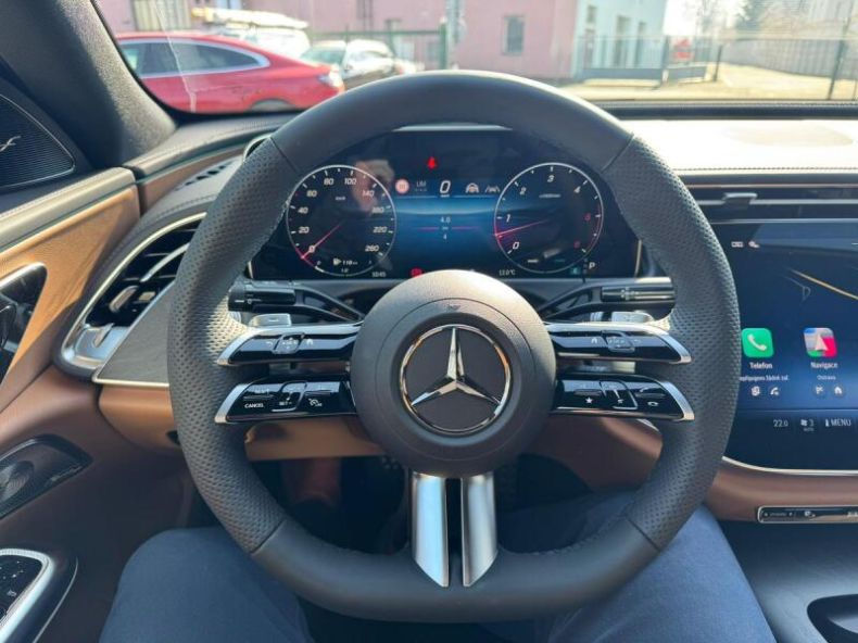 Mercedes Třída E - hlavní fotka