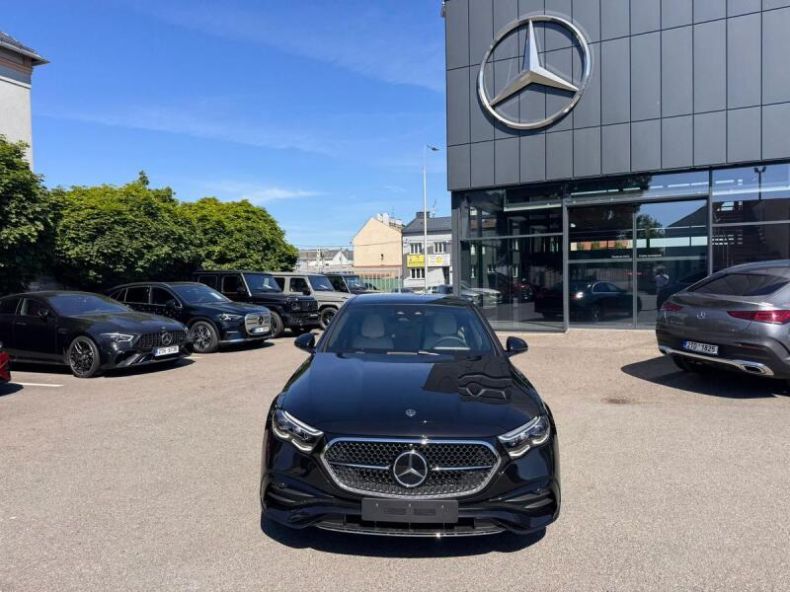 Mercedes Třída E - hlavní foto