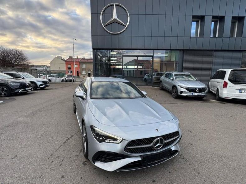 Mercedes Třída CLA - hlavní foto