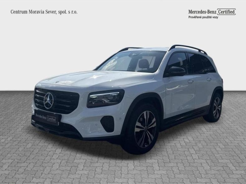 Mercedes GLB - hlavní foto