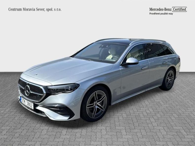 Mercedes Třída E - hlavní foto