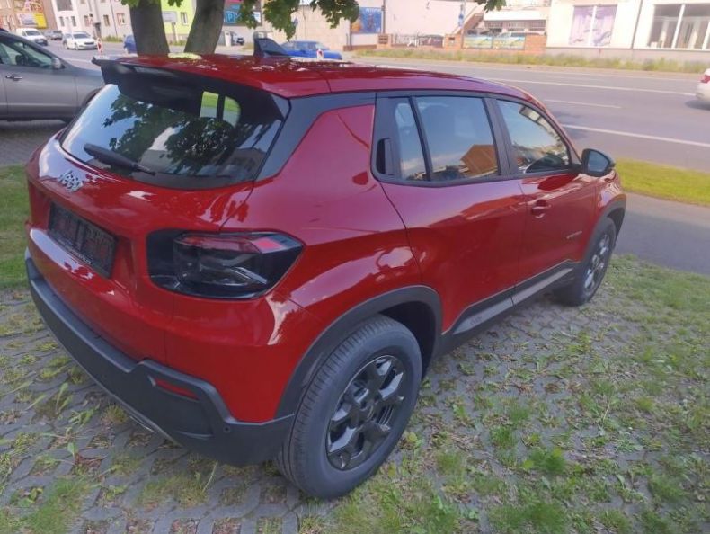 Jeep Avenger - hlavní fotka