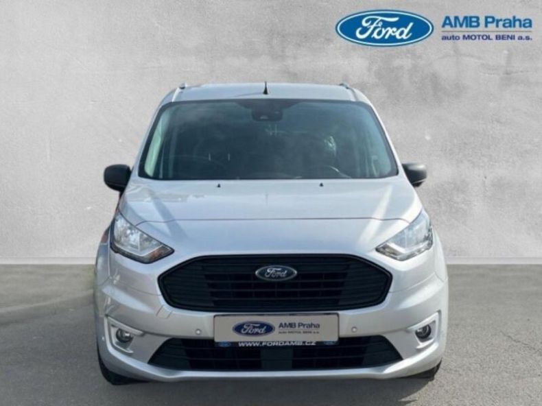 Ford Tourneo - hlavní fotka