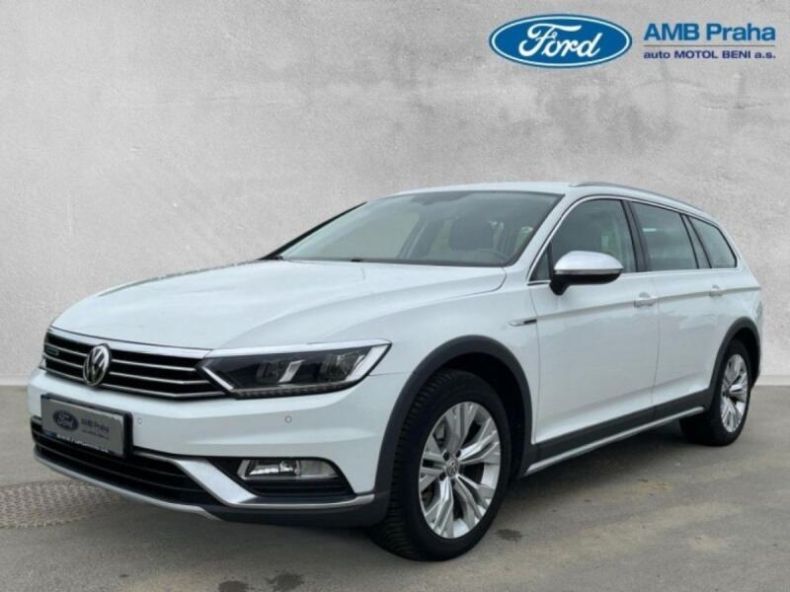 Volkswagen Passat - hlavní foto