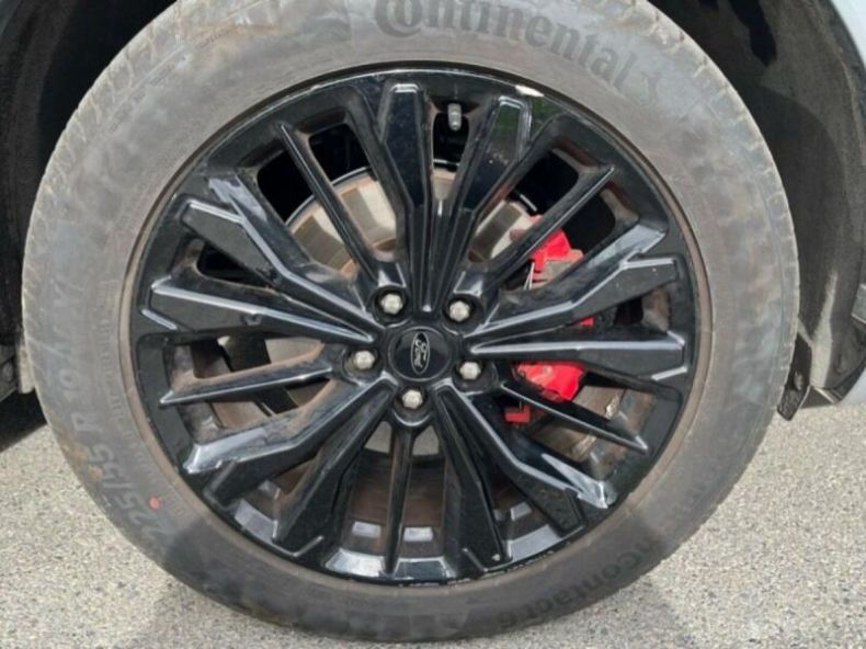 Ford Kuga - hlavní fotka