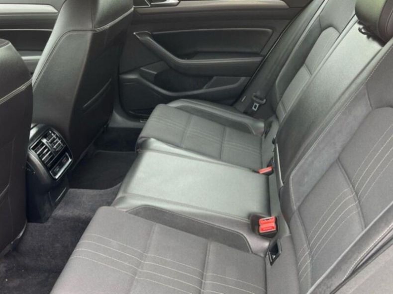 Volkswagen Passat - hlavní fotka