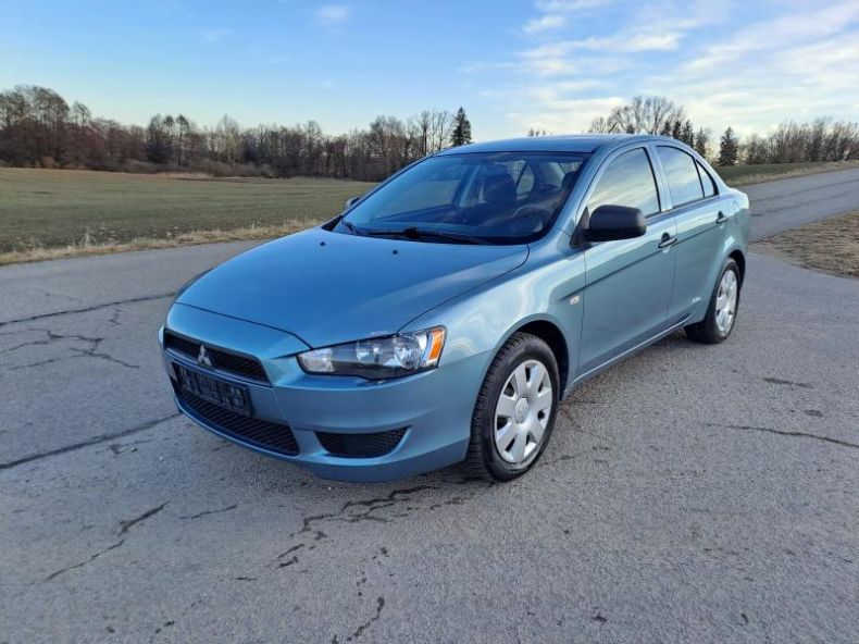 Mitsubishi Lancer - hlavní fotka inzerátu