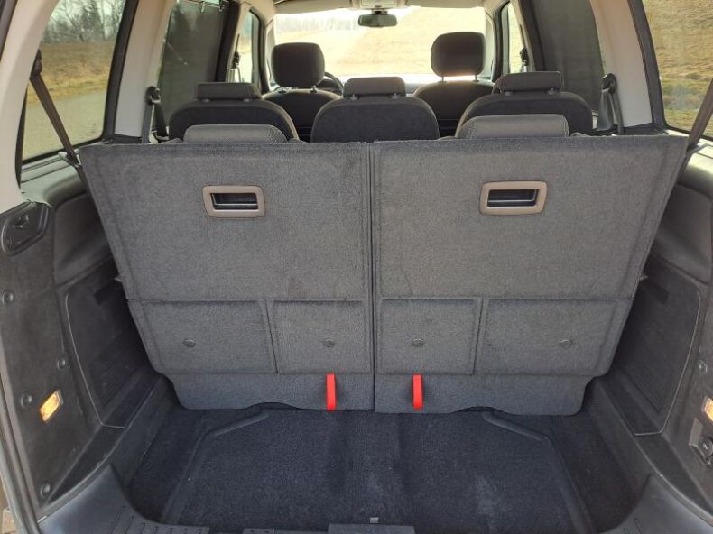 Ford Galaxy - hlavní fotka