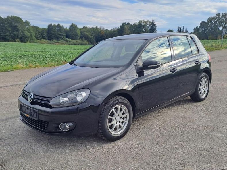 Volkswagen Golf - hlavní fotka inzerátu