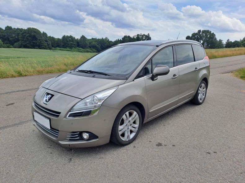 Peugeot 5008 - hlavní foto