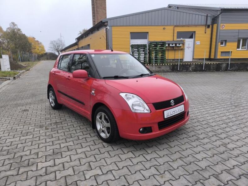 Suzuki Swift - hlavní fotka inzerátu