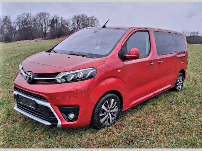 Toyota ProAce - hlavní foto