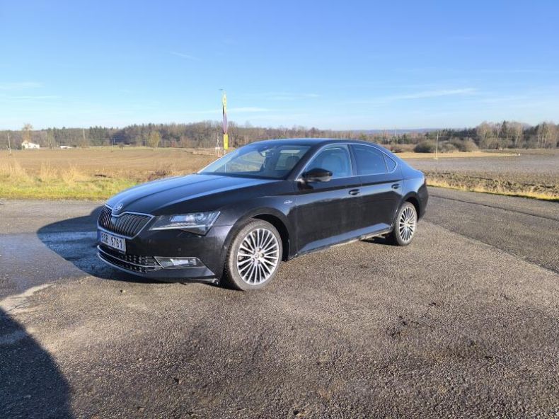 Škoda Superb - hlavní fotka