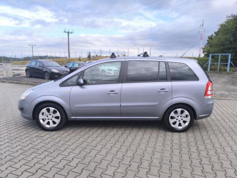 Opel Zafira - hlavní fotka
