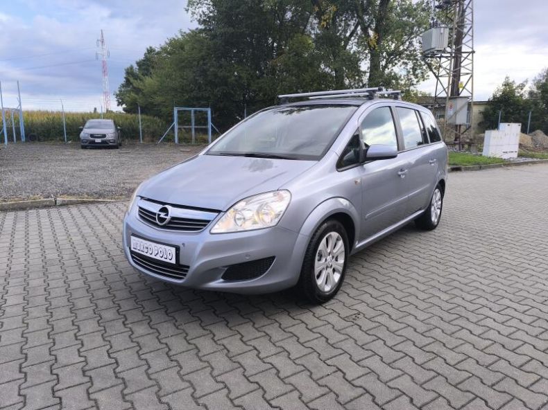 Opel Zafira - hlavní foto