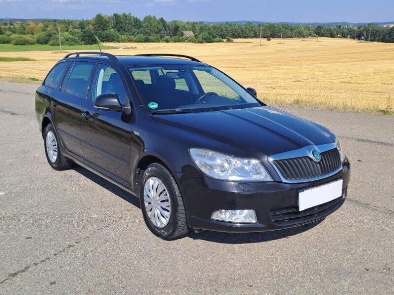 Škoda Octavia - hlavní fotka