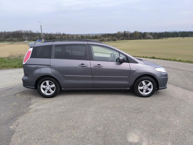 Mazda 5 - hlavní fotka