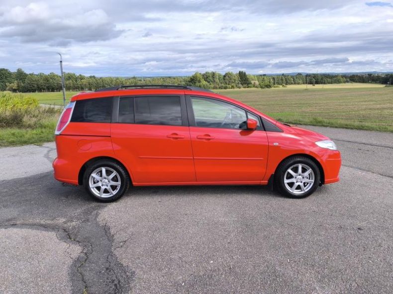 Mazda 5 - hlavní fotka