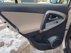 Toyota RAV 4 - fotka číslo 17