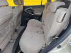 Toyota RAV 4 - fotka číslo 14
