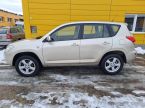 Toyota RAV 4 - fotka číslo 7