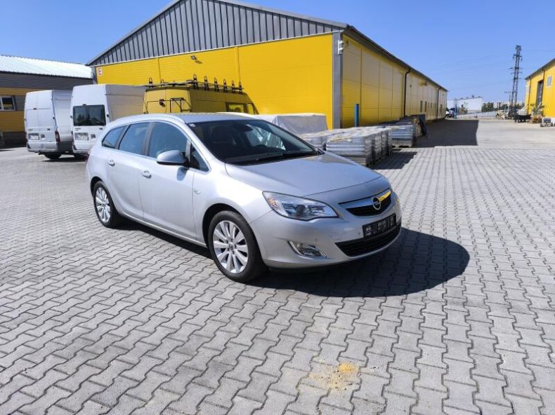 Opel Astra - hlavní fotka inzerátu