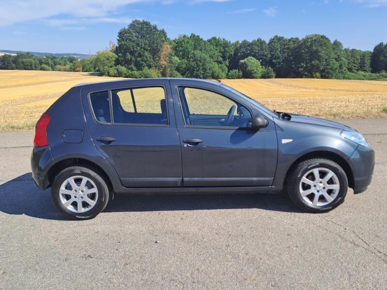 Dacia Sandero - hlavní fotka inzerátu