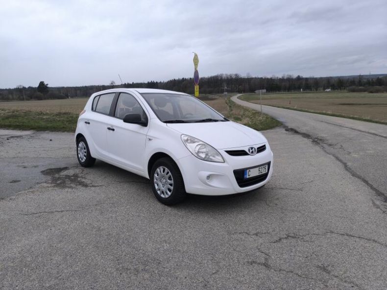 Hyundai i20 - hlavní foto