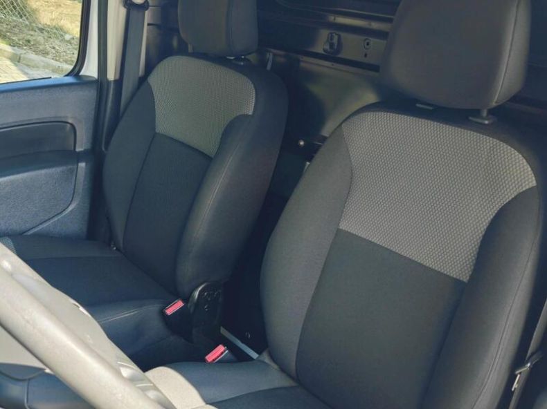 Renault Kangoo - hlavní fotka