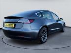 Tesla Model 3 - fotka číslo 7
