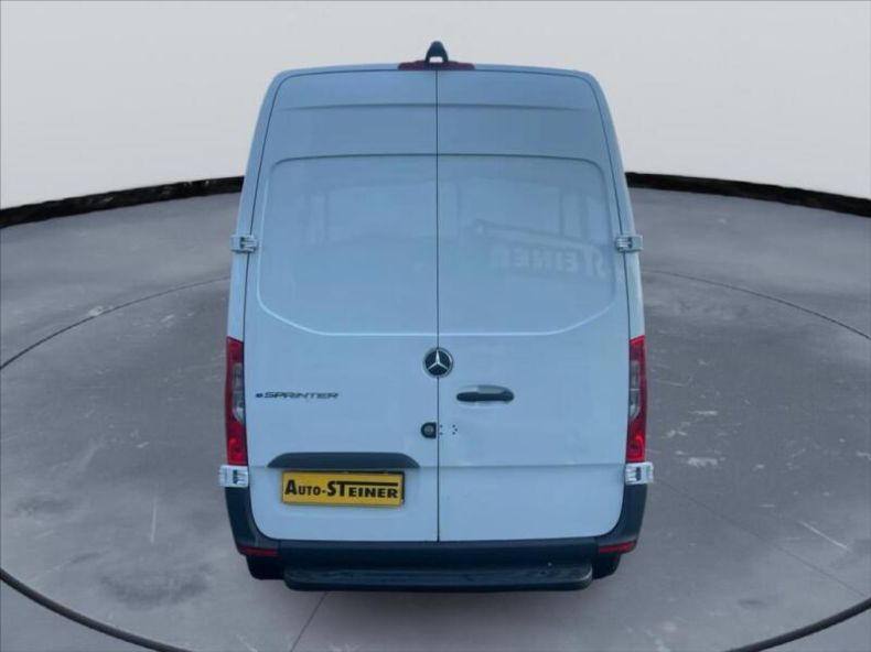Mercedes eSprinter - hlavní fotka