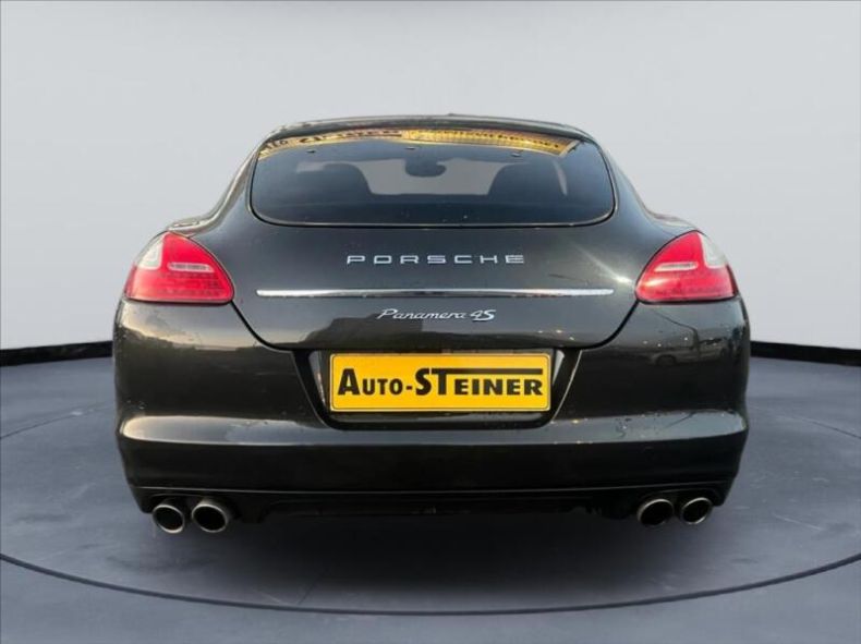 Porsche Panamera - hlavní fotka