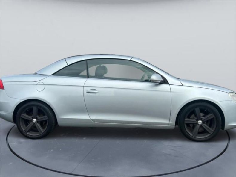 Volkswagen Eos - hlavní fotka