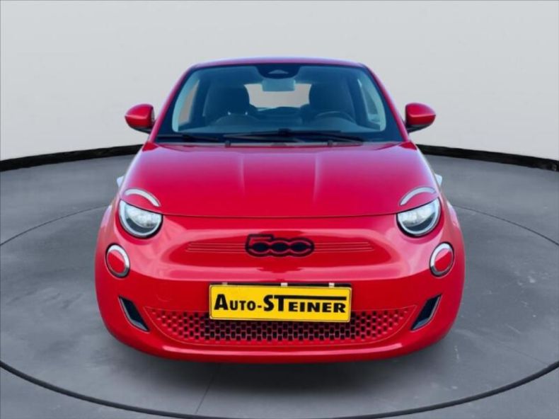 Fiat 500 - hlavní foto