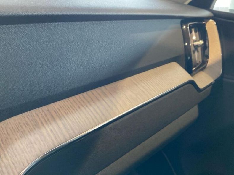 Volvo XC60 - hlavní fotka